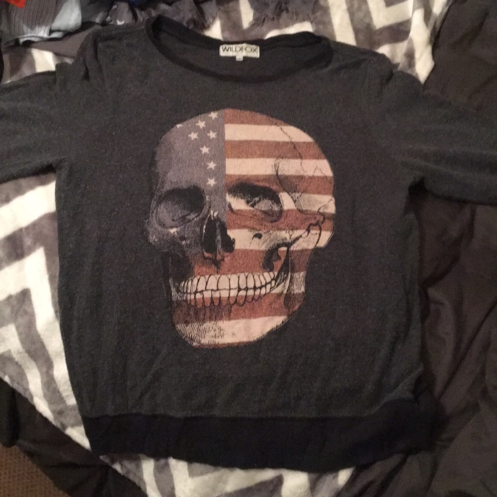Wild fox skull sweater